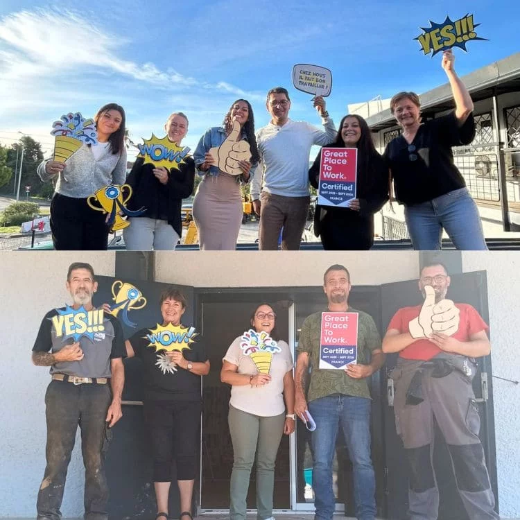 Nos équipes posant avec les pancartes de la certification Great Place to Work® !