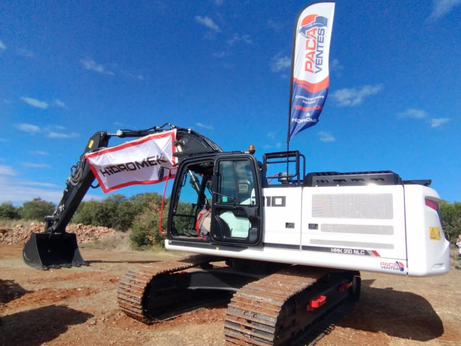 Pelle Hidromek sur notre stand au Dig Tour
