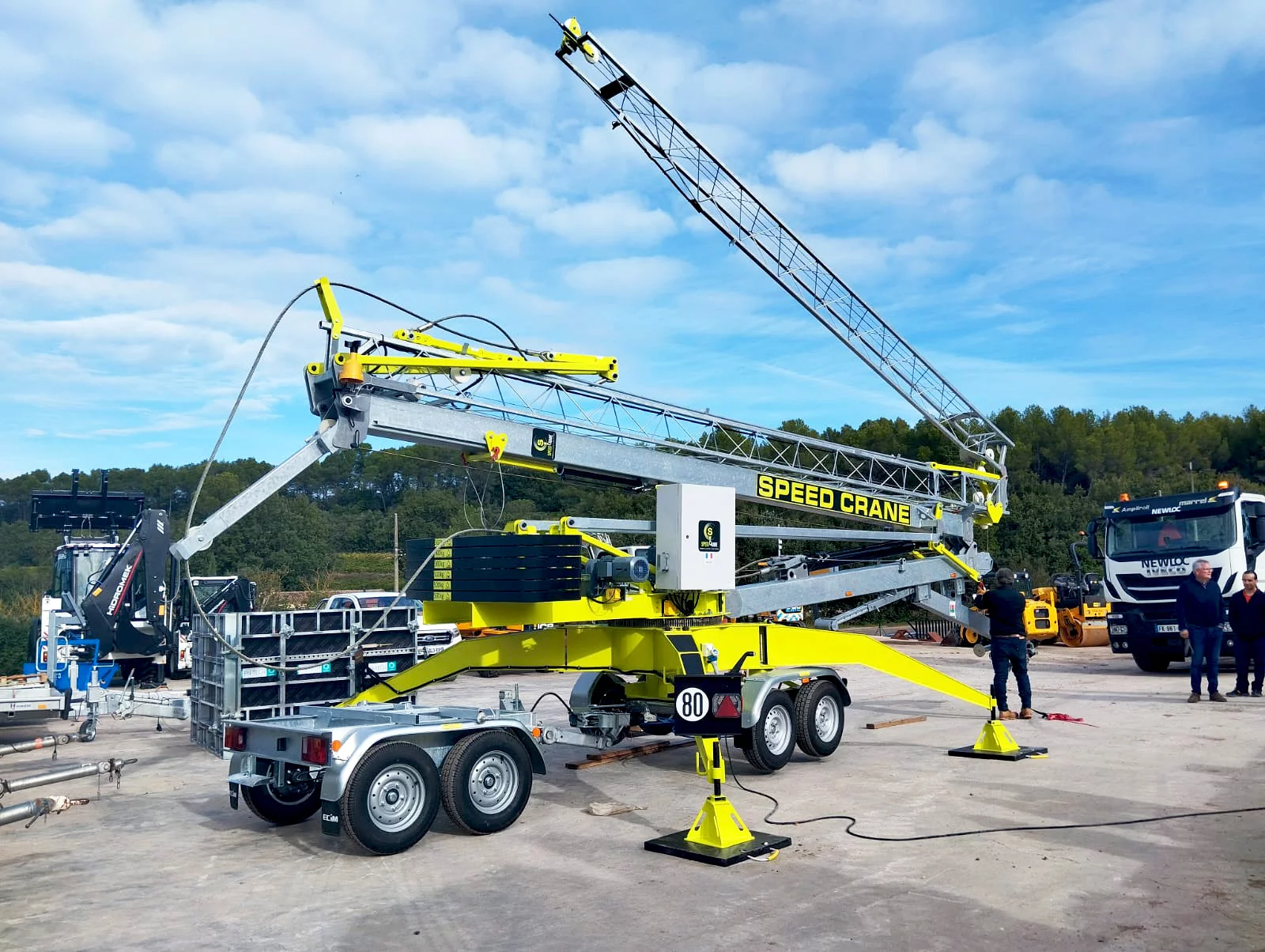 La grue Speed Crane se déployant