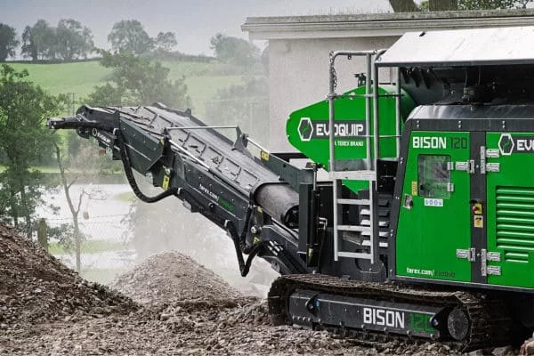 Bison 120